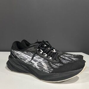 ASICS Novablast 3 size 14